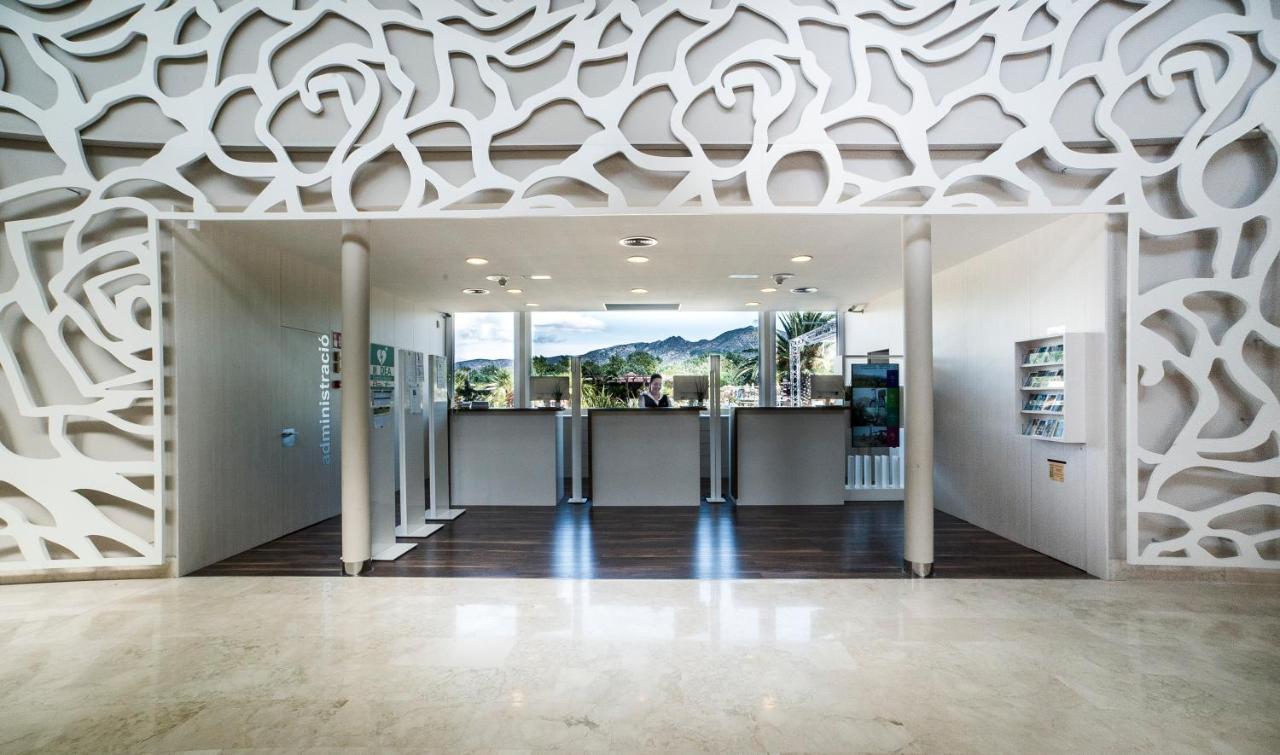 Hotel Spa Mediterraneo Park Roses Bagian luar foto