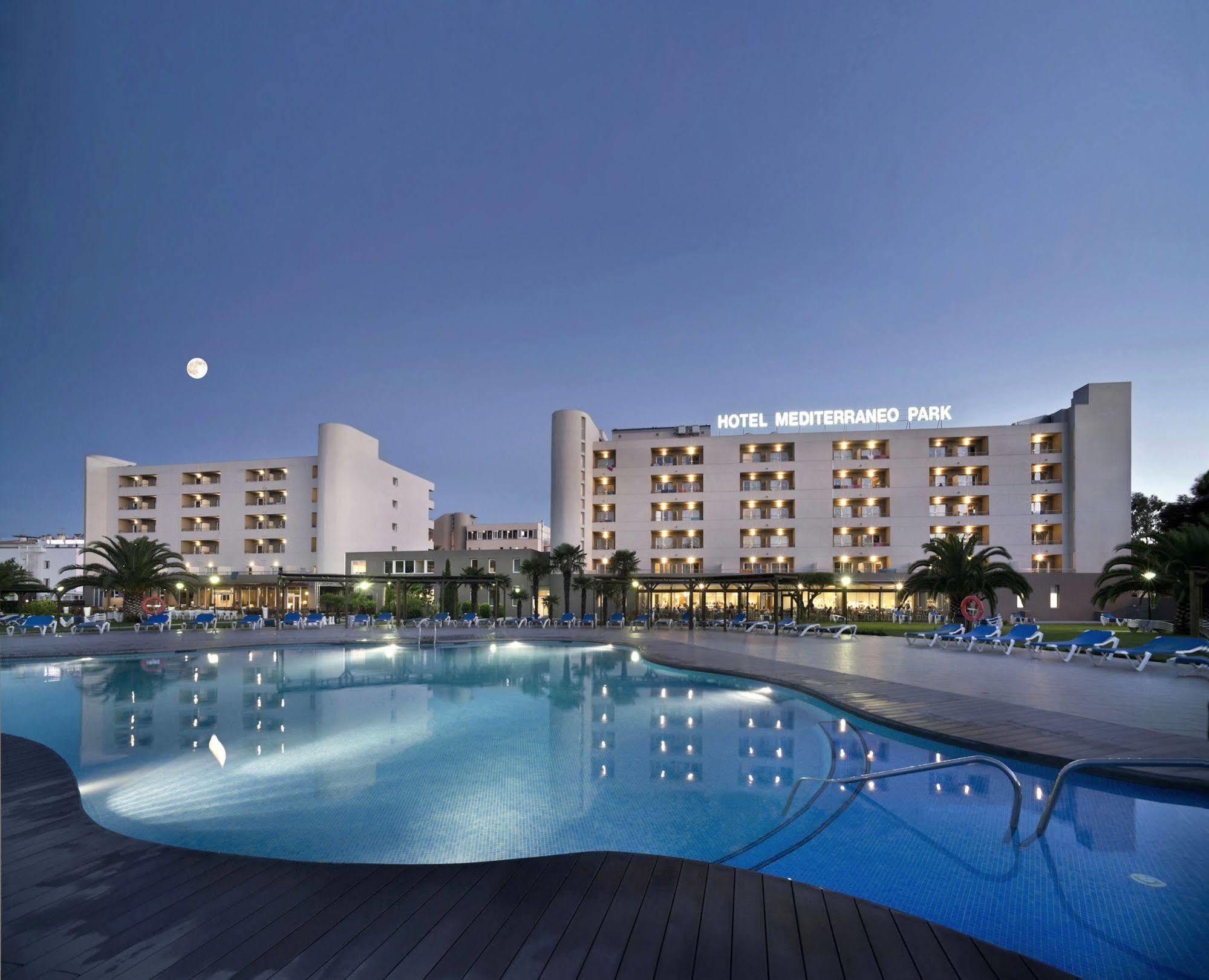 Hotel Spa Mediterraneo Park Roses Bagian luar foto