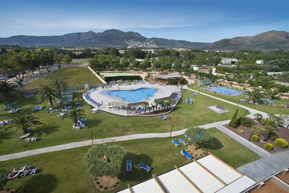 Hotel Spa Mediterraneo Park Roses Bagian luar foto